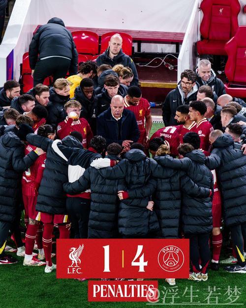 巴黎进球机器！连场高效破门豪取15球 力压群星成今年足坛第一人